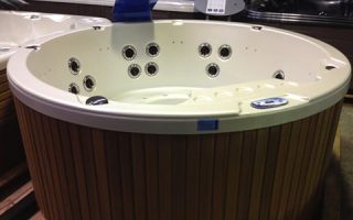 Glamour Pools & Spas gallery image 18